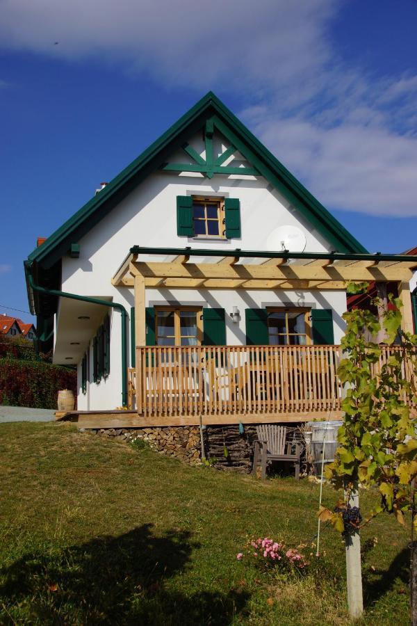 Villa Kellerstoeckl Weinblick I Und II Eisenberg an der Pinka Exterior foto